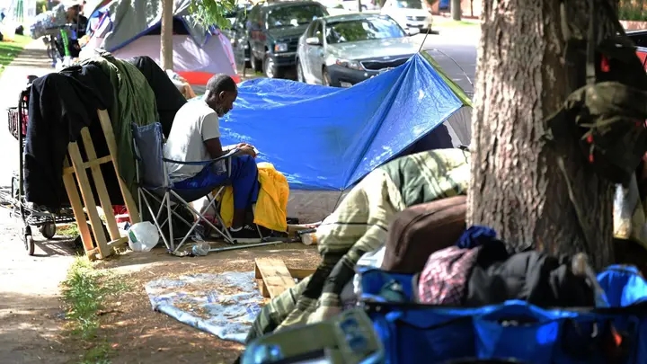 Denver-migrant-homeless